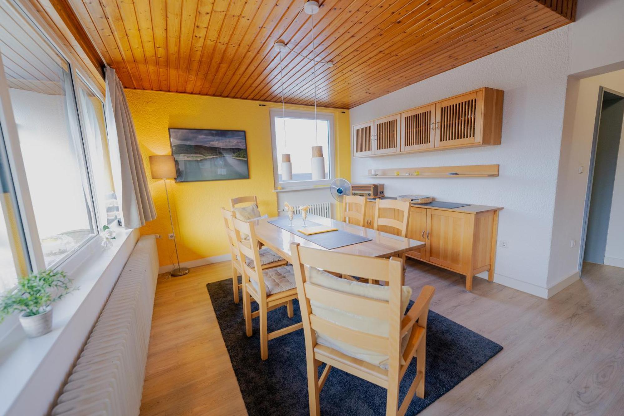 Ferienhaus Schoene Aussicht Ferienwohnung Gelb Hemfurth-Edersee Bagian luar foto